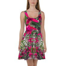 Load image into Gallery viewer, Urban Amaryllis***Venus in the Garden, Circle Dress
