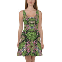 Load image into Gallery viewer, Urban Amaryllis***Venus in the Garden, Circle Dress
