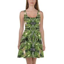 Load image into Gallery viewer, Urban Amaryllis***Venus in the Garden, Circle Dress
