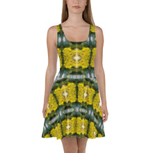 Load image into Gallery viewer, Urban Amaryllis***Venus in the Garden, Circle Dress
