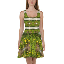 Load image into Gallery viewer, Urban Amaryllis***Venus in the Garden, Circle Dress
