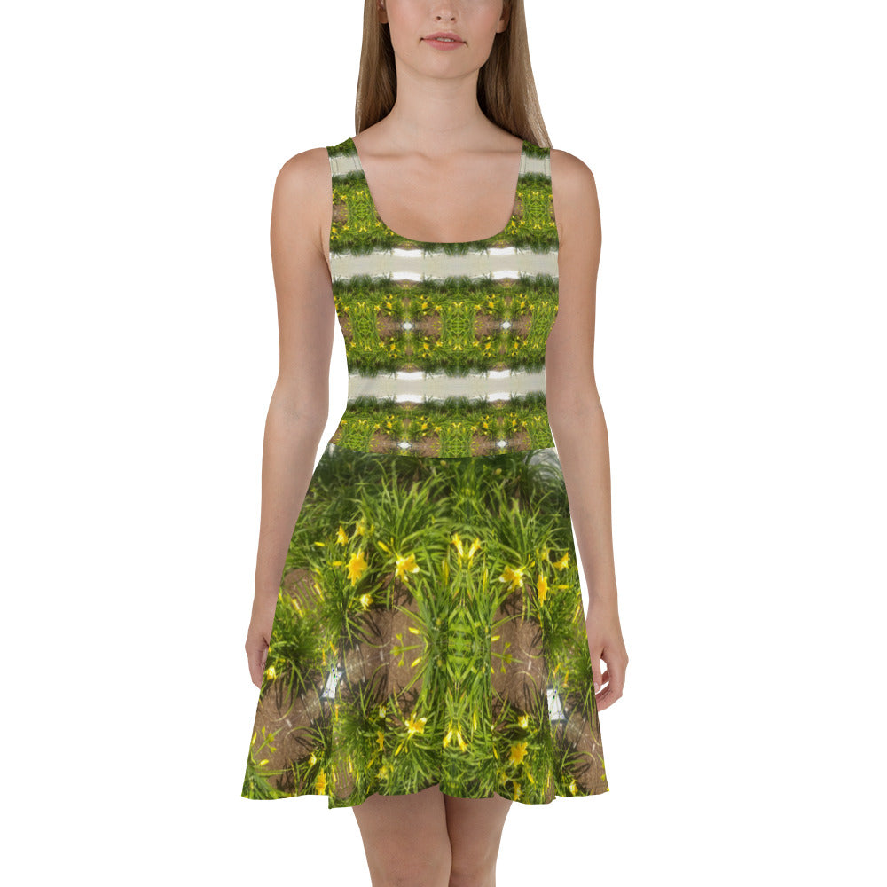 Urban Amaryllis***Venus in the Garden, Circle Dress