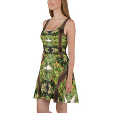 Load image into Gallery viewer, Urban Amaryllis***Venus in the Garden, Circle Dress
