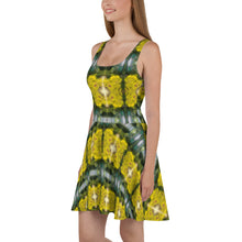 Load image into Gallery viewer, Urban Amaryllis***Venus in the Garden, Circle Dress

