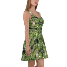 Load image into Gallery viewer, Urban Amaryllis***Venus in the Garden, Circle Dress
